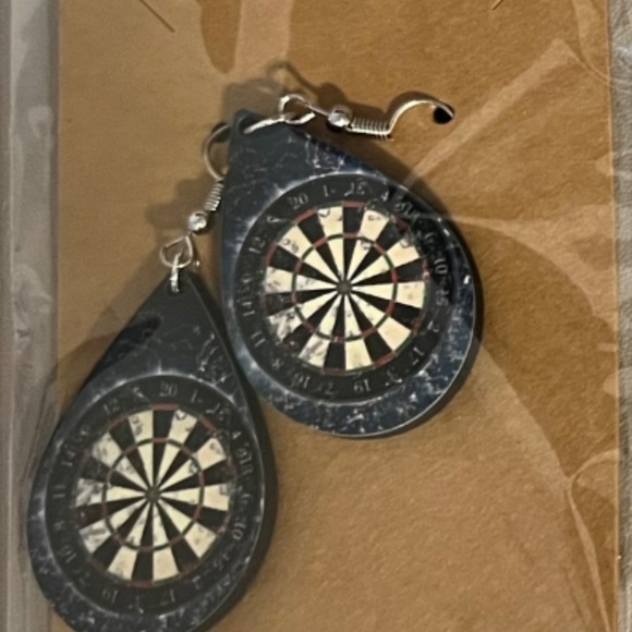 Tear drop earrings - Picture 6 of 7